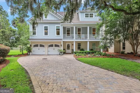 14 Dockside Dr, Savannah, GA 31410