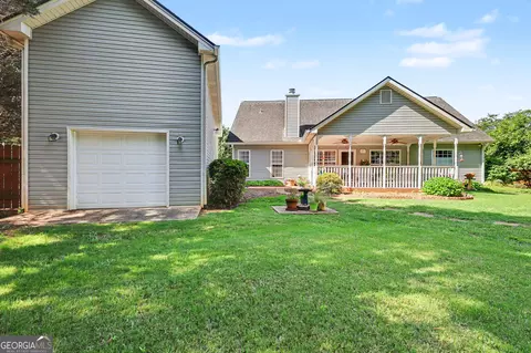 Exterior - 153 Bailey Dr, Jefferson, GA 30549 photo 3 of 6