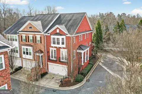 7205 Lowery Oak Dr, Roswell, GA 30075