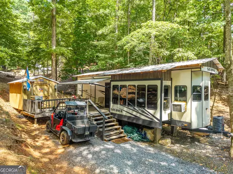 196 25th St, Ellijay, GA 30540