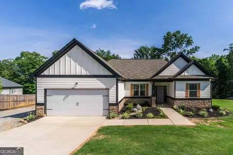 368 Bryndemere Dr, Dawsonville, GA 30534