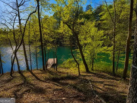418 Sue Craig Rd, Six Mile, SC 29682