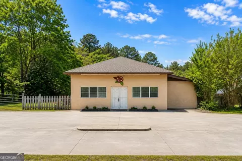 3813 Stonewall Tell Rd, Atlanta, GA 30349