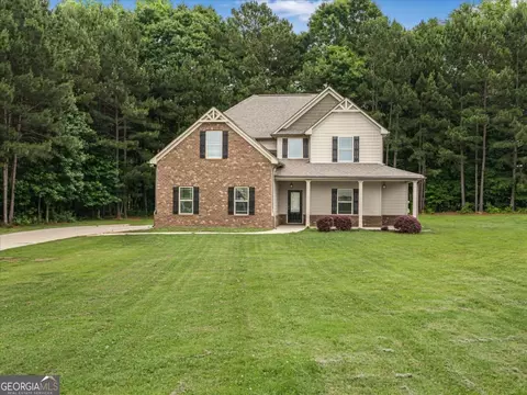 525 Trousseau Ln, Mcdonough, GA 30252