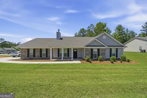 381 Riley Cir NW, Milledgeville, GA 31061
