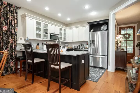 Kitchen - 11 Chestnut Oak Run, Athens, GA 30607 photo 3 of 3
