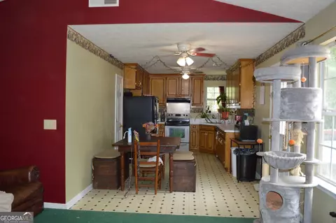 Kitchen - 130 Riverbrooke Trl, Covington, GA 30016 photo 2 of 2