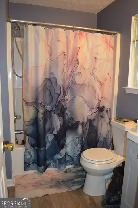 Bath - 130 Riverbrooke Trl, Covington, GA 30016 photo 5 of 5