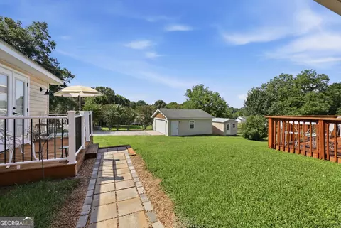 Exterior - 289 Skyline Dr, Toccoa, GA 30577 photo 11 of 16