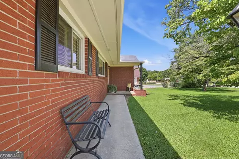 Exterior - 289 Skyline Dr, Toccoa, GA 30577 photo 10 of 16