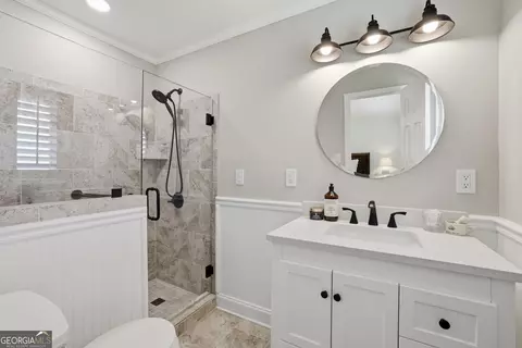 Bath - 289 Skyline Dr, Toccoa, GA 30577 photo 1 of 3