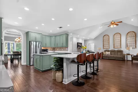 Kitchen - 98 Prestwick Dr, Lagrange, GA 30241 photo 1 of 3