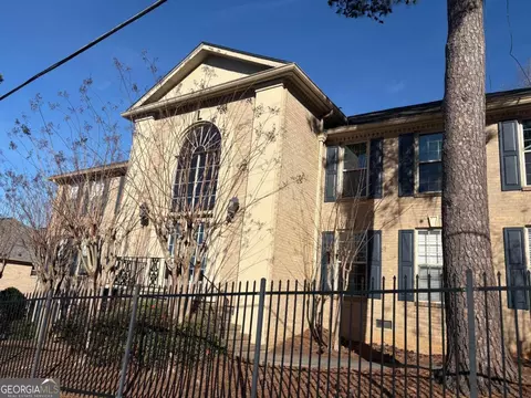 750 Dalrymple Rd #3L, Atlanta, GA 30328