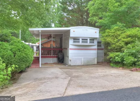 62 Hidden Valley Rd, Cleveland, GA 30528