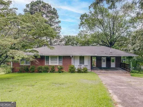 5301 Crystal Ln, Atlanta, GA 30349