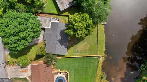 3933 John Hopkins Ct, Decatur, GA 30034