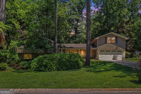 1399 Altamont Dr, Decatur, GA 30033