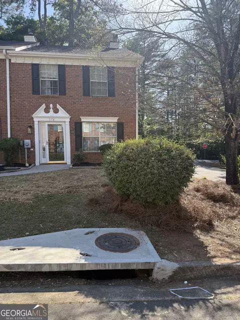 578 Hambrick Sq, Stone Mountain, GA 30083
