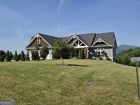 958 New Forest Rd, Young Harris, GA 30582