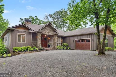 1680 Stonecrest Cir, Hiawassee, GA 30546