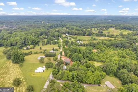 View/Area - 599 Chambers Rd, Commerce, GA 30530 photo 6 of 13