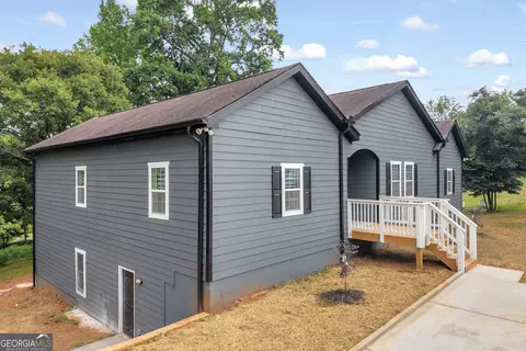 Exterior - 599 Chambers Rd, Commerce, GA 30530 photo 4 of 7