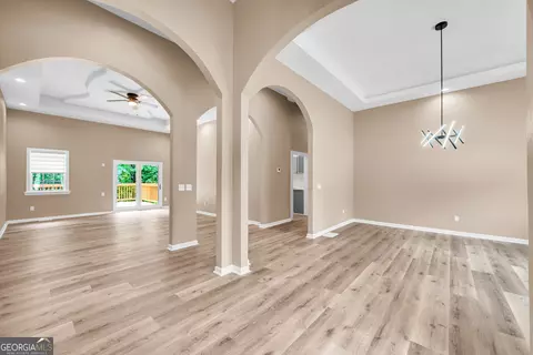Entry Way - 599 Chambers Rd, Commerce, GA 30530 photo 2 of 11