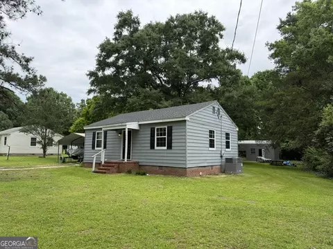 1044 Earle St, Thomson, GA 30824