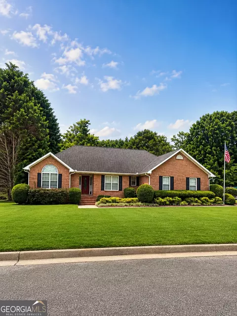109 Oak Knoll Rd, Stockbridge, GA 30281