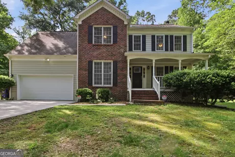 220 Braemar Rd, Fayetteville, GA 30215
