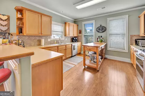 Kitchen - 155 Ryan Ln, Covington, GA 30014 photo 3 of 7