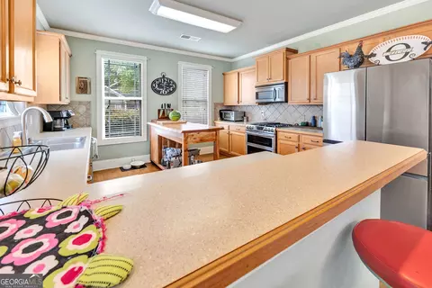 Kitchen - 155 Ryan Ln, Covington, GA 30014 photo 2 of 7