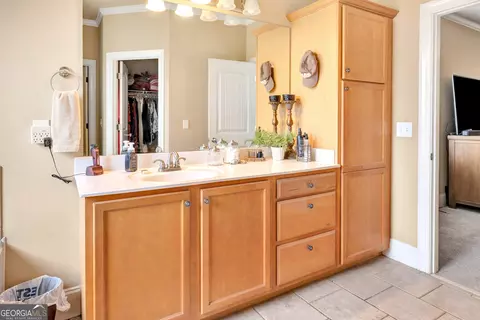 Bath - 155 Ryan Ln, Covington, GA 30014 photo 1 of 4