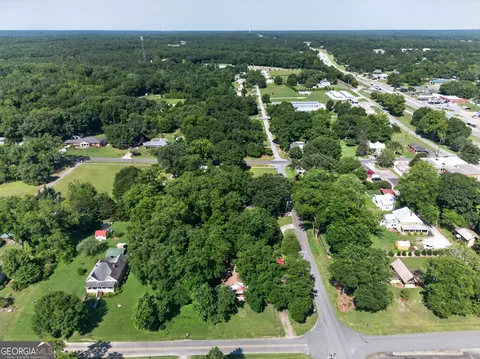 View/Area - 98 S 5th St, Colbert, GA 30628 photo 5 of 5