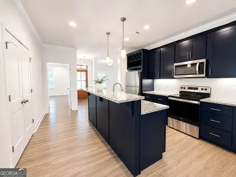 Kitchen - 110 Cherokee Rose Cir, Dublin, GA 31021 photo 1 of 1