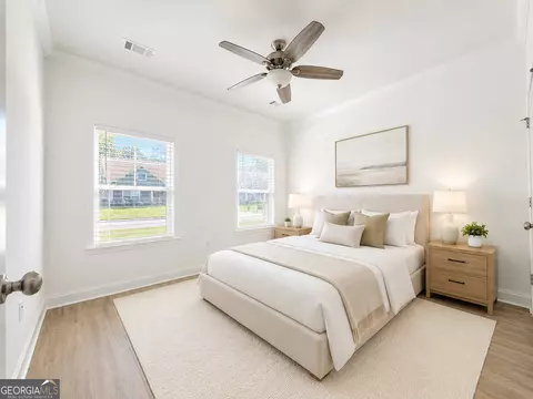 Bedroom - 110 Cherokee Rose Cir, Dublin, GA 31021 photo 2 of 2