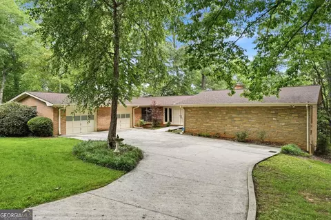 2553 Amalfi Dr, Conyers, GA 30012