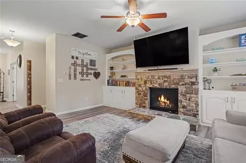 Living - 680 Lorimore Pass, Canton, GA 30115 photo 2 of 2