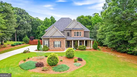 155 Cody Trl, Senoia, GA 30276