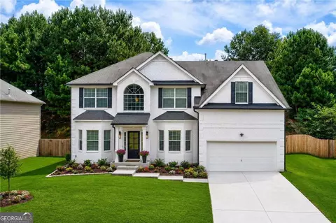 137 Farm Valley Dr, Canton, GA 30115