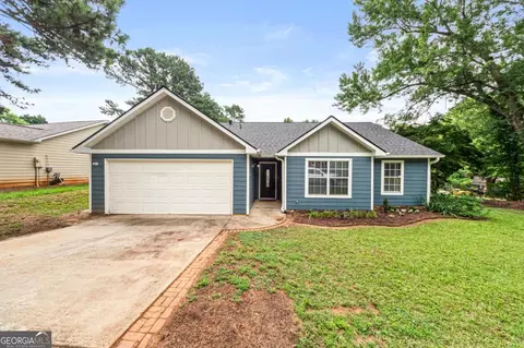 1004 Orchard Mill Ct, Lawrenceville, GA 30043
