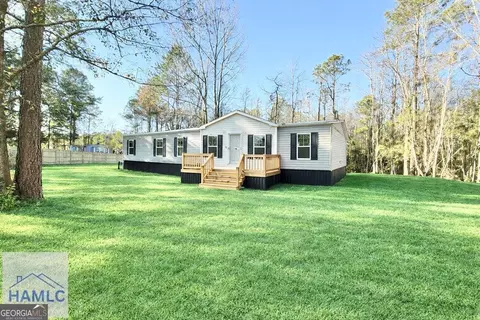 16 Joshua Way, Allenhurst, GA 31301