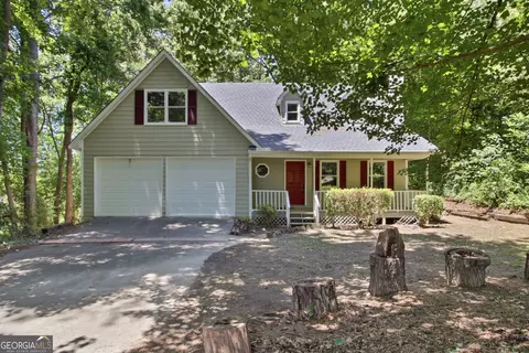 104 W Lane Ln SE, Calhoun, GA 30701
