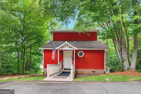 109 Helton Dr SW, Sparta, GA 31087