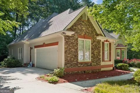 1611 Flowering Dogwood Dr, Powder Springs, GA 30127