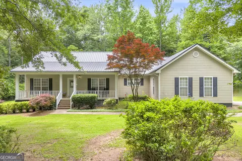 163 Tuxedo Dr, Commerce, GA 30530