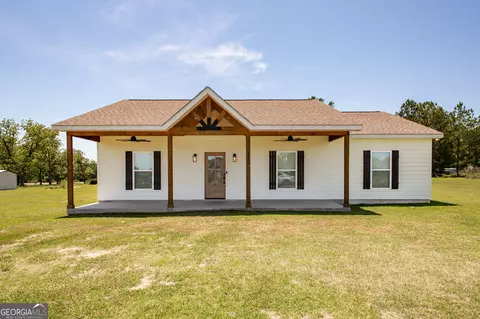 3620 Tanner Ln, Waycross, GA 31503
