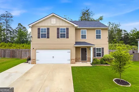 95 Oxford Ln, Kingston, GA 30145