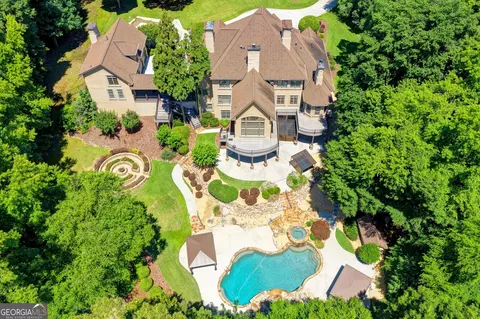 1389 Hillside Dr, Grayson, GA 30017 photo 3