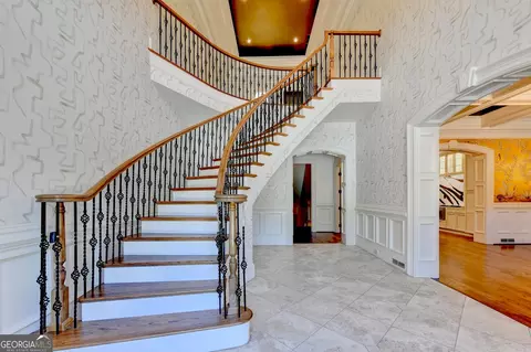 1389 Hillside Dr, Grayson, GA 30017 photo 8